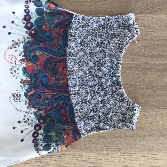 Cute blouse - Picture 3 of 9